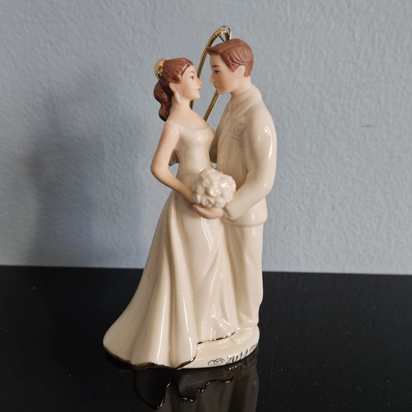 โSOLDโ Lenox 2014 Bride Groom Ornament - NIB - Picture 2 of 8